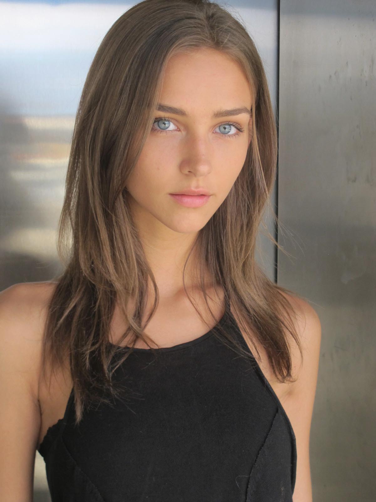 Rachel Cook Women Digital Profile Stars Management rachel-cook-women-digital-profile-stars-management